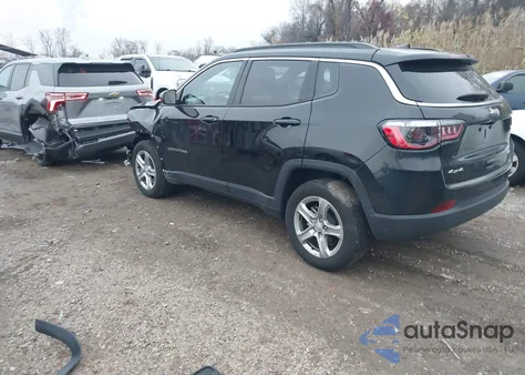 2024 Jeep Compass Latitude 4X4 from USA, damaged, VIN 3C4NJDBN0RT103955